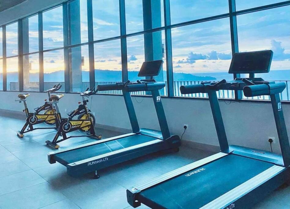 Jesselton Quay,2Br,4-5Pax,Mountain View Apartment Kota Kinabalu Exterior photo