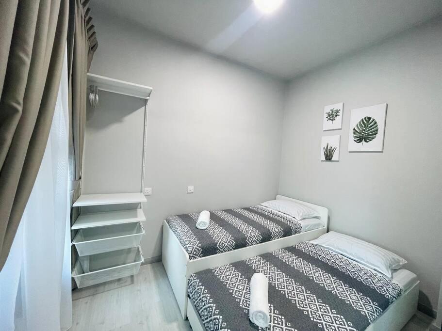 Jesselton Quay,2Br,4-5Pax,Mountain View Apartment Kota Kinabalu Exterior photo